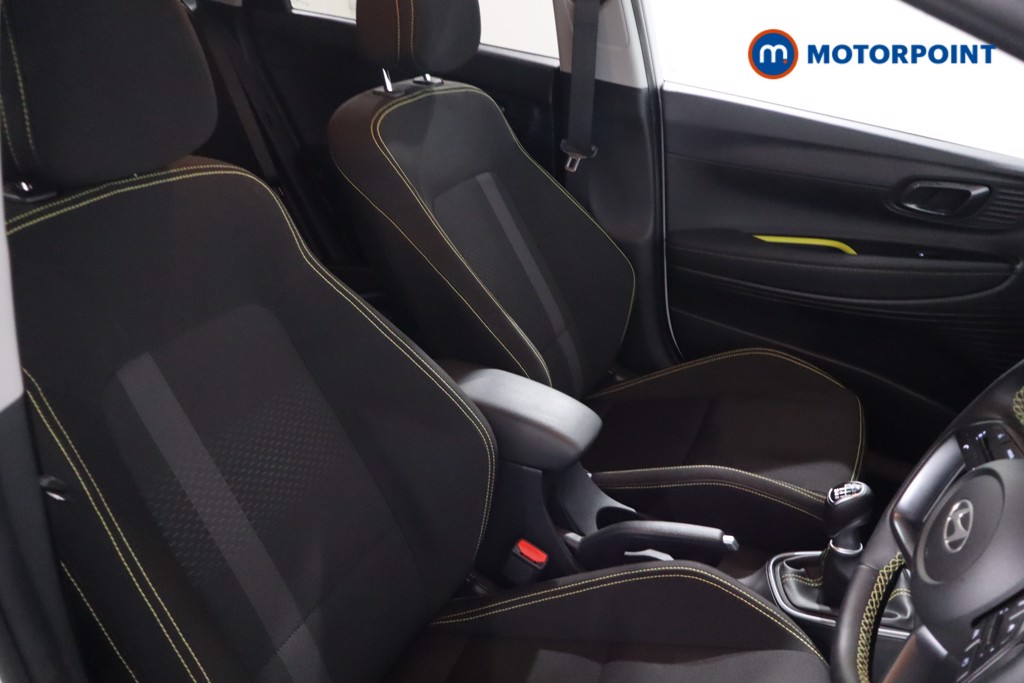 Hyundai I20 Ultimate Manual Petrol Hatchback - Stock Number (1638555) - 21st supplementary image