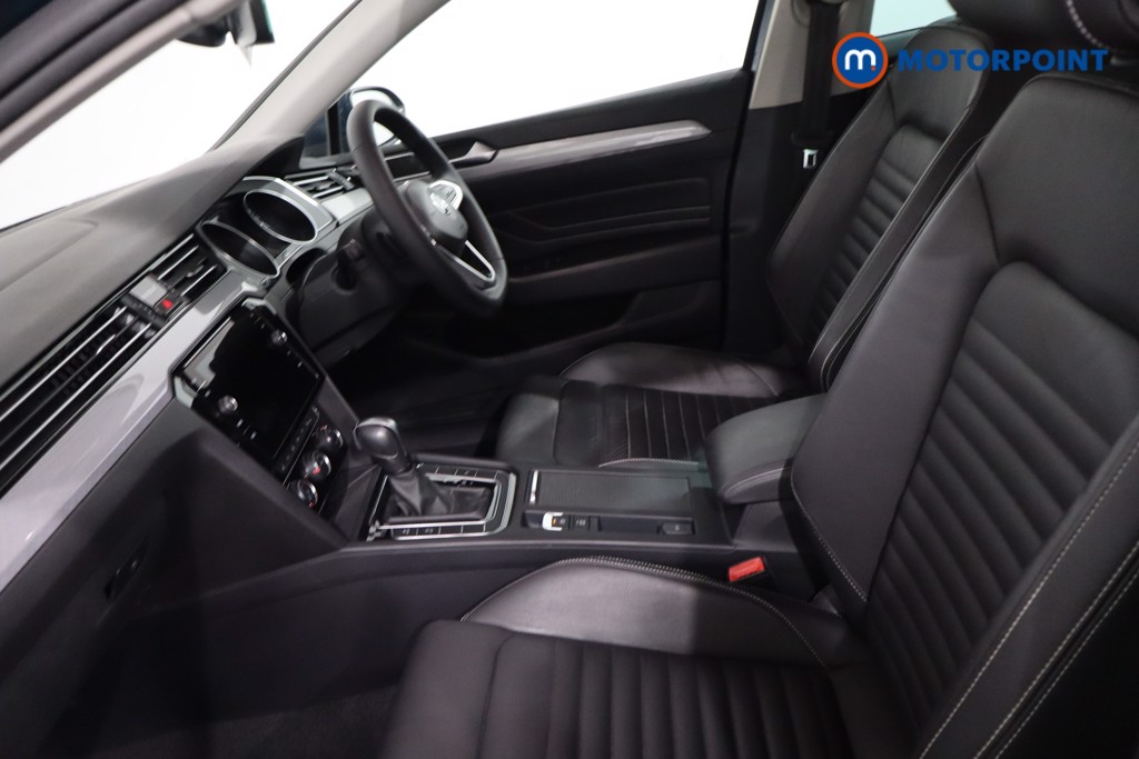 Volkswagen Passat SEL Automatic Diesel Saloon - Stock Number (1638732) - 4th supplementary image