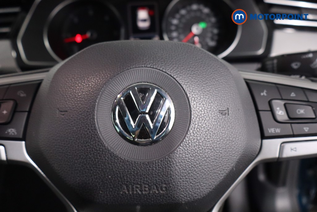 Volkswagen Passat SEL Automatic Diesel Saloon - Stock Number (1638732) - 13th supplementary image