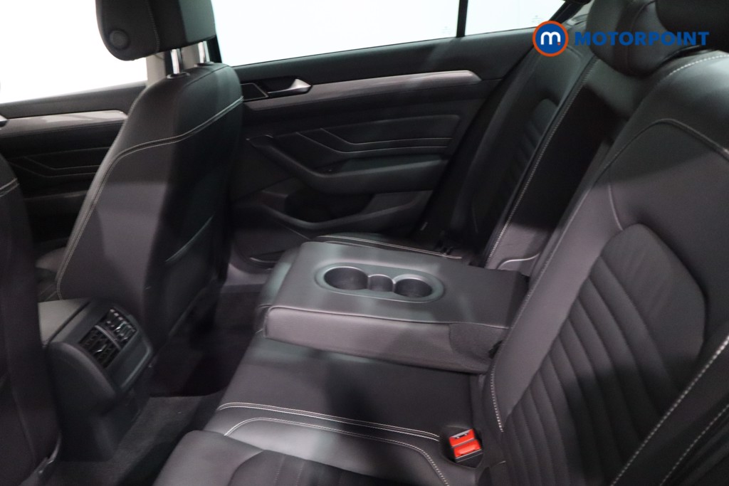 Volkswagen Passat SEL Automatic Diesel Saloon - Stock Number (1638732) - 29th supplementary image