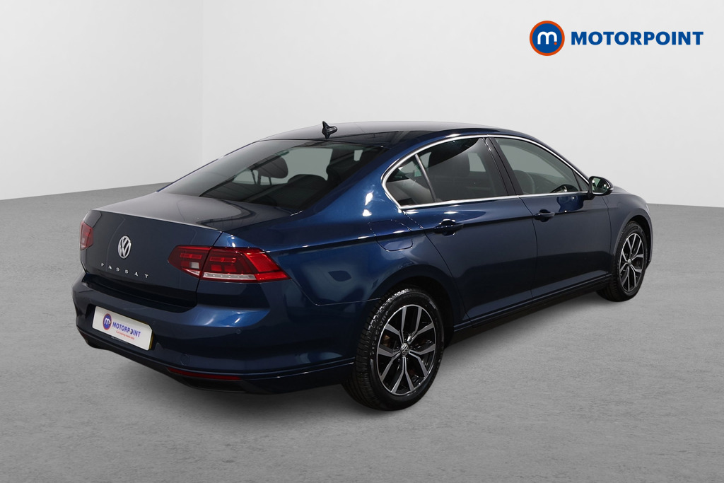 Volkswagen Passat SEL Automatic Diesel Saloon - Stock Number (1638732) - Drivers side rear corner