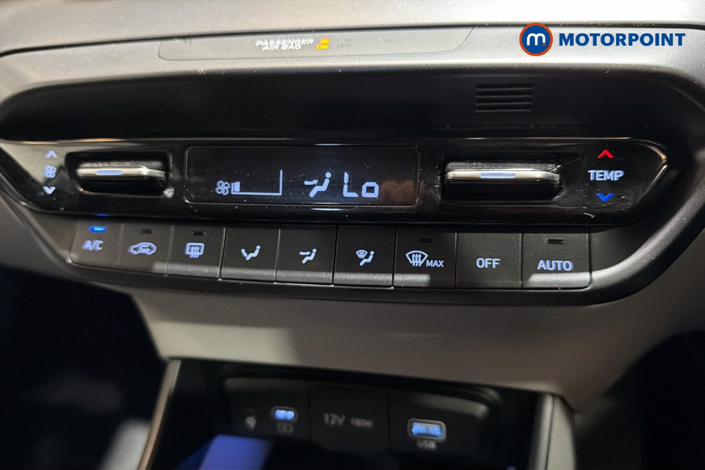 Hyundai I20 Ultimate Manual Petrol Hatchback - Stock Number (1638748) - 12th supplementary image