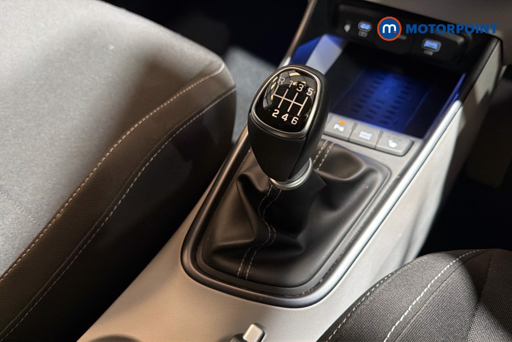 Hyundai I20 Ultimate Manual Petrol Hatchback - Stock Number (1638748) - 15th supplementary image