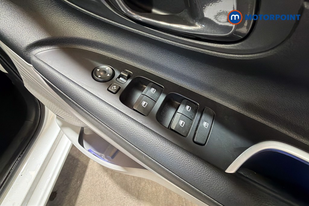 Hyundai I20 Ultimate Manual Petrol Hatchback - Stock Number (1638748) - 20th supplementary image