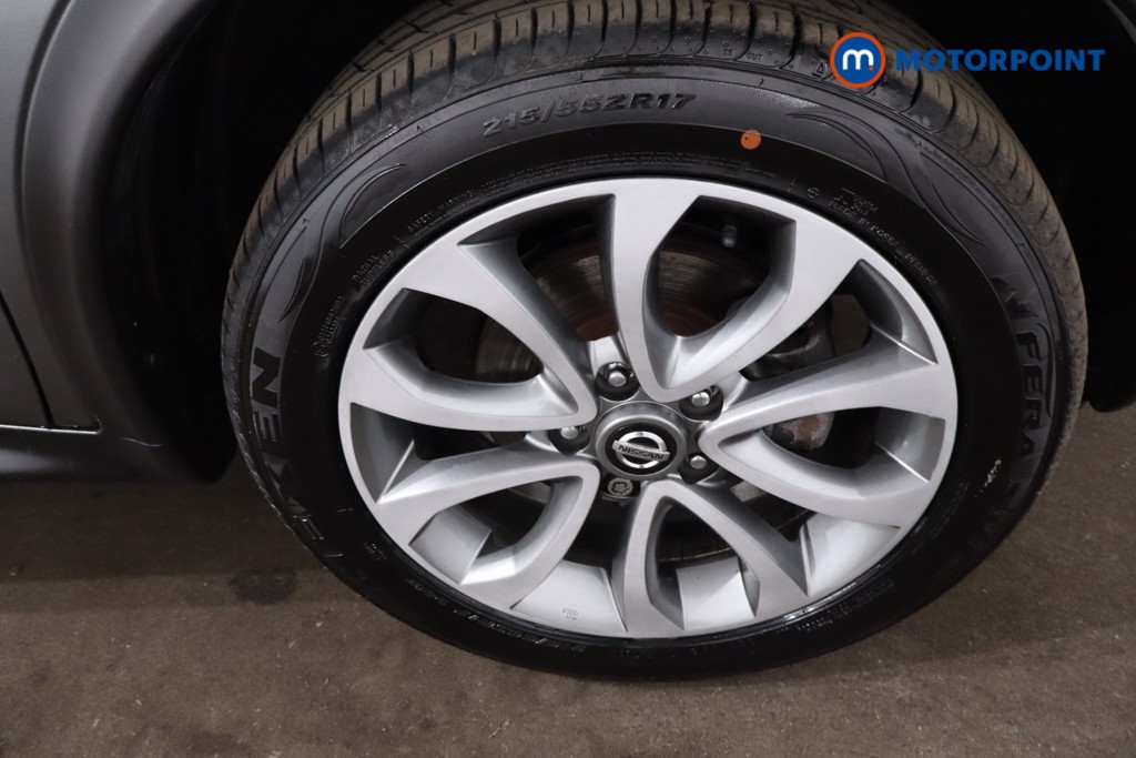 Nissan Juke Tekna Automatic Petrol SUV - Stock Number (1638786) - 9th supplementary image