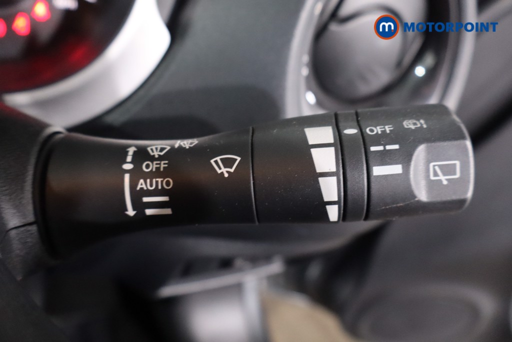 Nissan Juke Tekna Automatic Petrol SUV - Stock Number (1638786) - 15th supplementary image