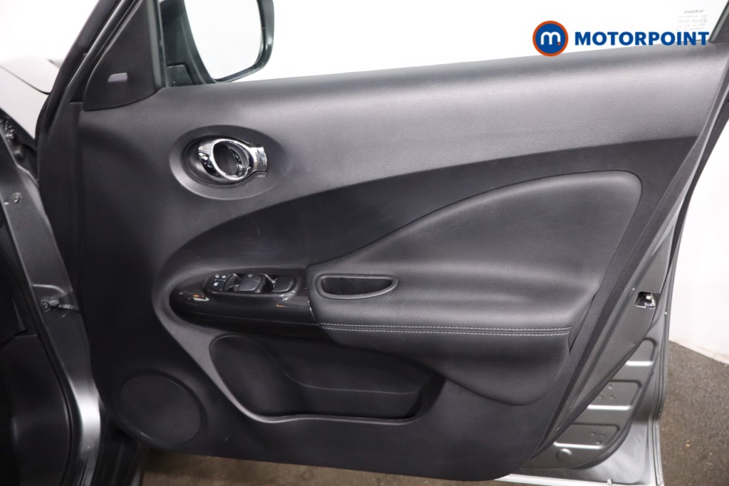 Nissan Juke Tekna Automatic Petrol SUV - Stock Number (1638786) - 23rd supplementary image