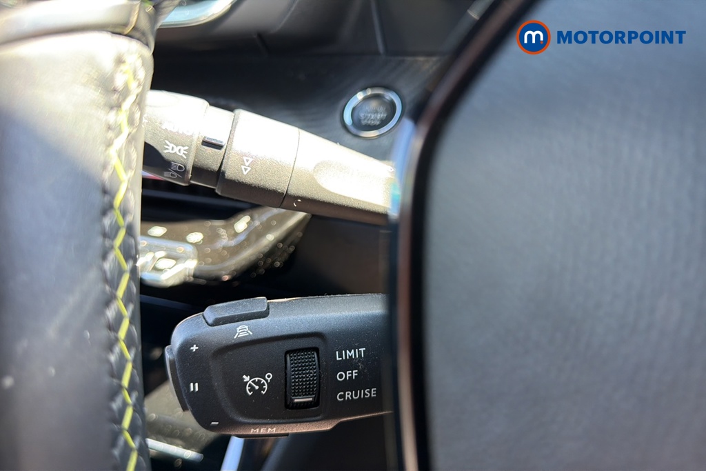 Peugeot 2008 Gt Premium Manual Petrol SUV - Stock Number (1639135) - 5th supplementary image