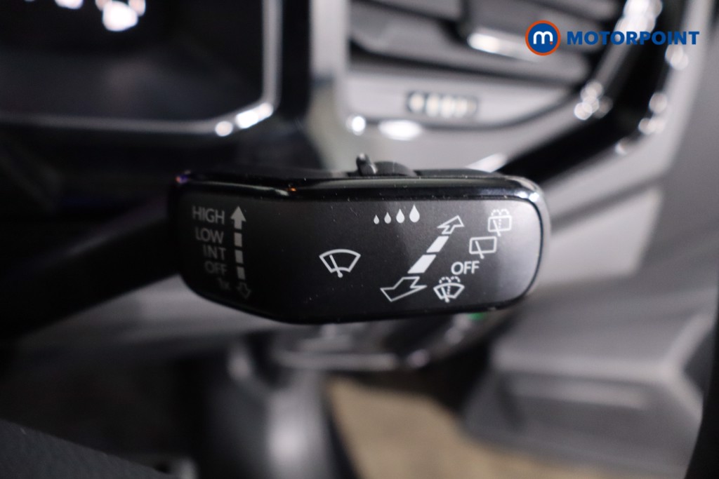 Volkswagen Polo Life Manual Petrol Hatchback - Stock Number (1639209) - 15th supplementary image