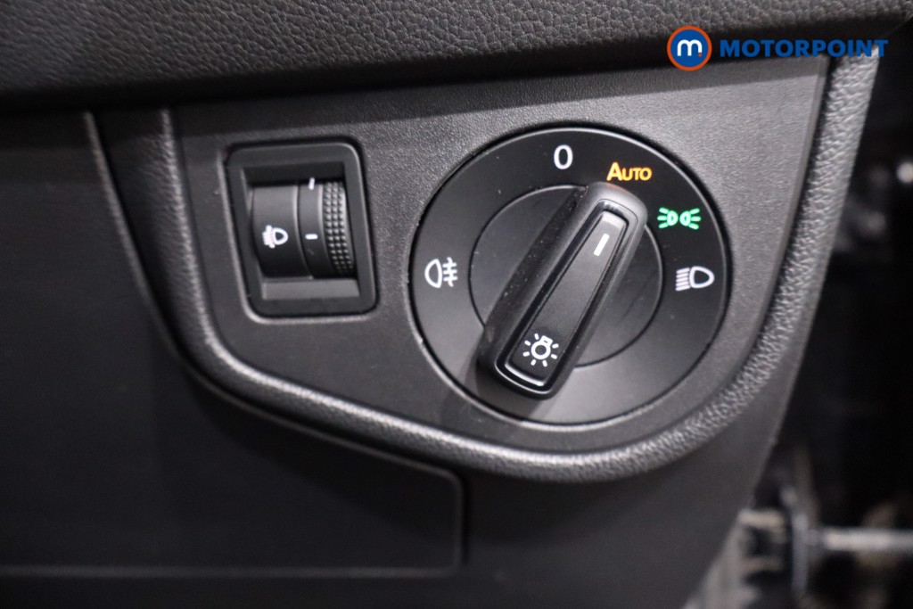Volkswagen Polo Life Manual Petrol Hatchback - Stock Number (1639209) - 17th supplementary image