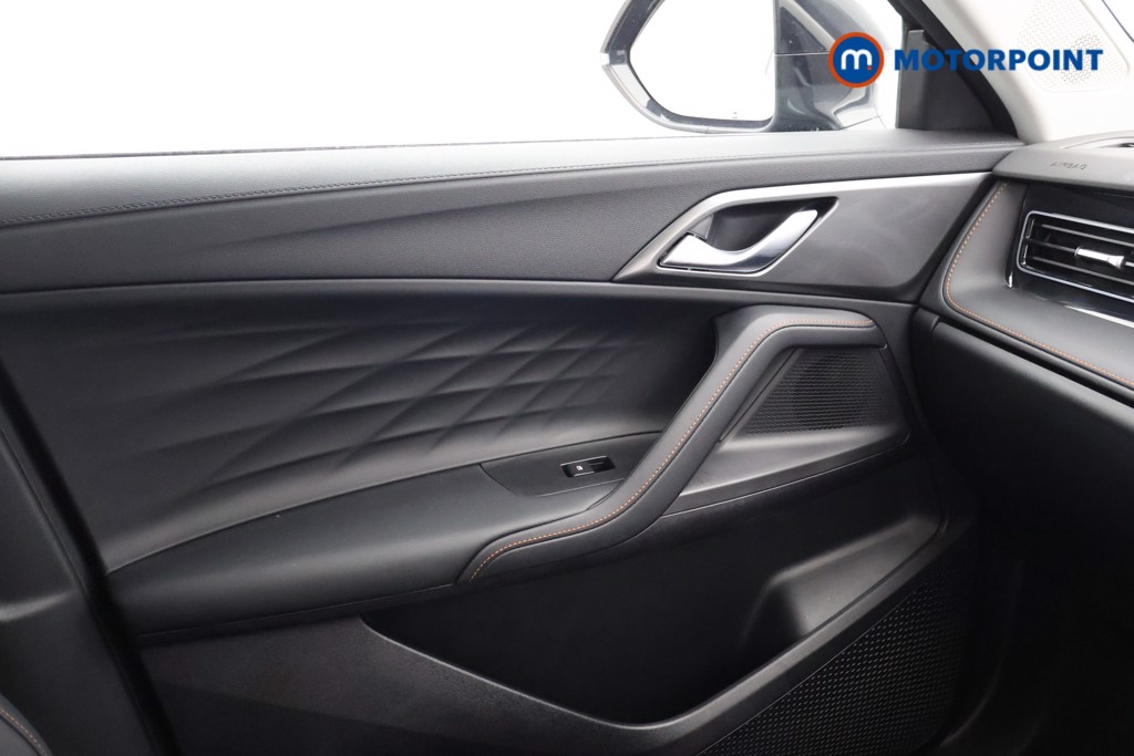 Mg Motor Uk HS Trophy Automatic Petrol-Electric Hybrid SUV - Stock Number (1639470) - 10th supplementary image