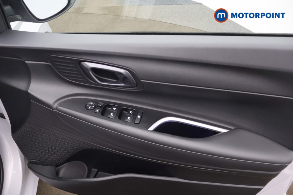 Hyundai I20 Ultimate Manual Petrol Hatchback - Stock Number (1639531) - 11th supplementary image