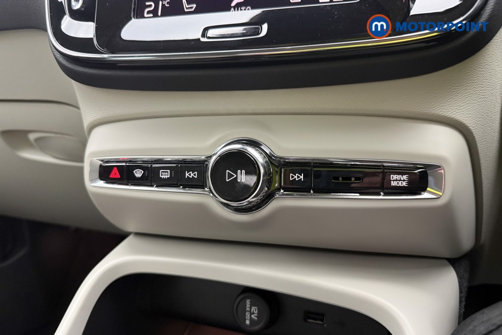 Volvo Xc40 Inscription Automatic Petrol SUV - Stock Number (1639551) - 14th supplementary image