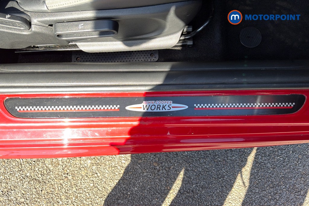 Mini Hatchback John Cooper Works Automatic Petrol Hatchback - Stock Number (1639590) - 27th supplementary image