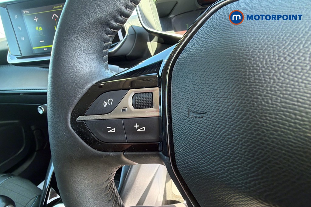 Peugeot 2008 Allure Premium Manual Petrol SUV - Stock Number (1640013) - 3rd supplementary image