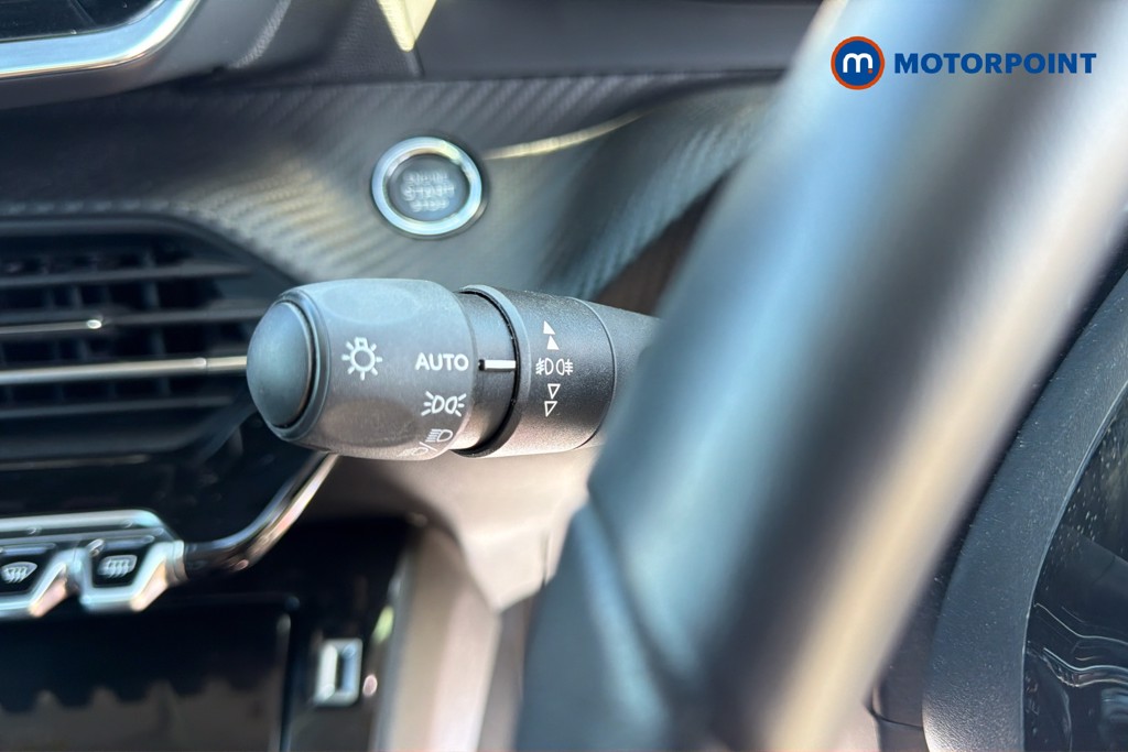 Peugeot 2008 Allure Premium Manual Petrol SUV - Stock Number (1640013) - 6th supplementary image