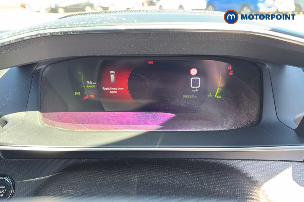 Peugeot 2008 Allure Premium Manual Petrol SUV - Stock Number (1640013) - 8th supplementary image
