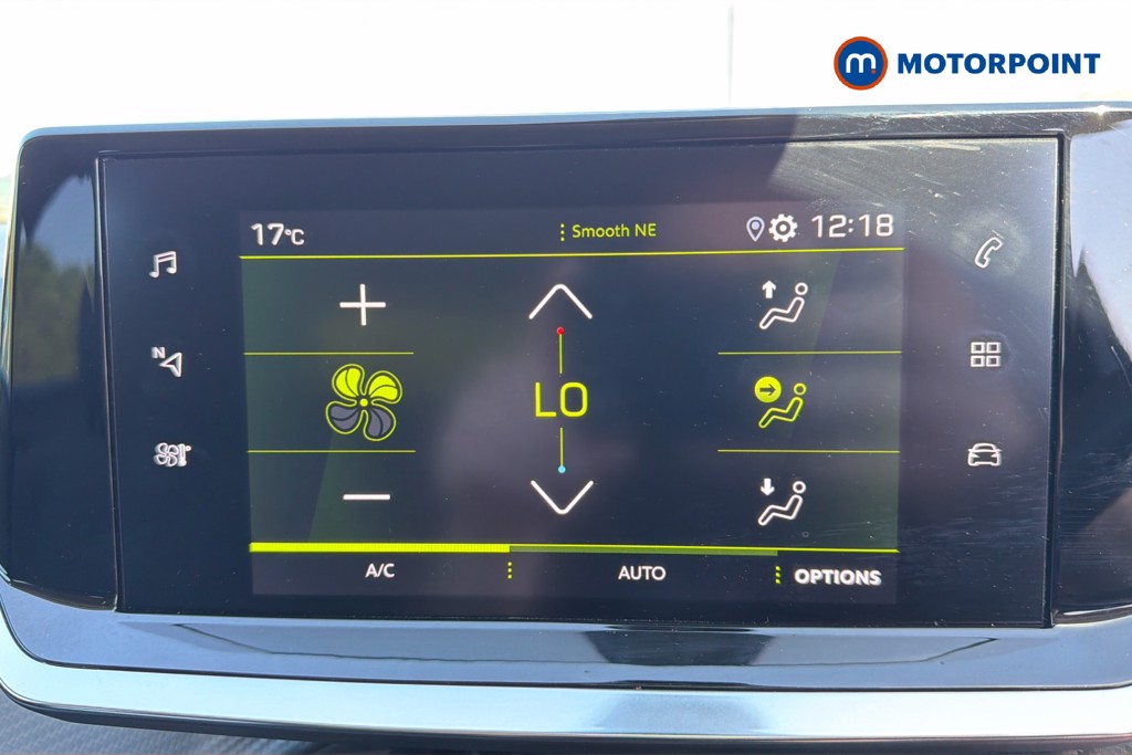 Peugeot 2008 Allure Premium Manual Petrol SUV - Stock Number (1640013) - 12th supplementary image