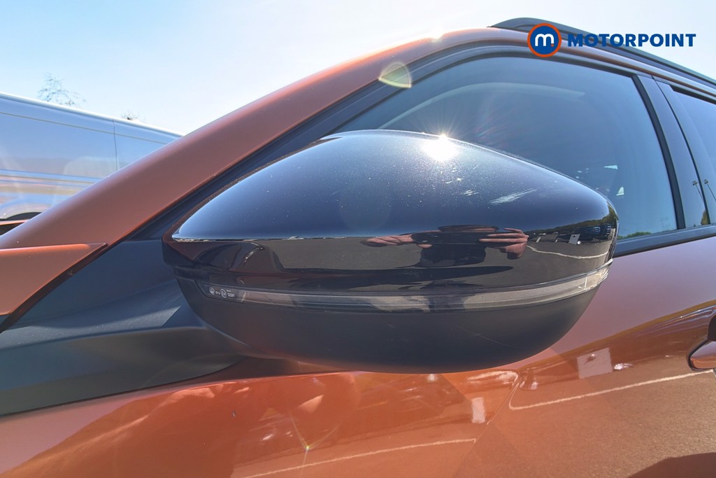 Peugeot 2008 Allure Premium Manual Petrol SUV - Stock Number (1640013) - 43rd supplementary image