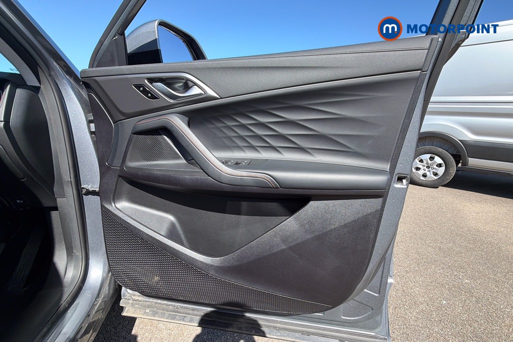 Mg Motor Uk HS Trophy Automatic Petrol-Electric Hybrid SUV - Stock Number (1640045) - 19th supplementary image