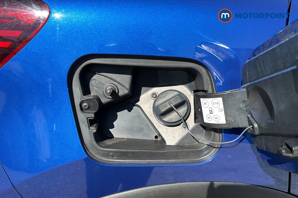Renault Captur S Edition Manual Petrol SUV - Stock Number (1640051) - 41st supplementary image