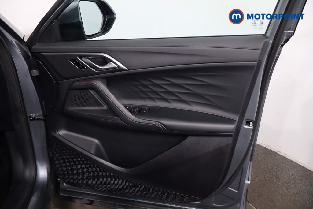 Mg Motor Uk HS Trophy Automatic Petrol-Electric Hybrid SUV - Stock Number (1640059) - 23rd supplementary image