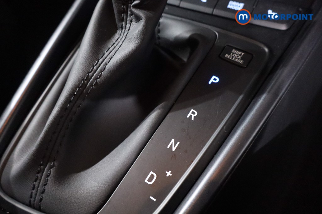Hyundai I20 Premium Automatic Petrol Hatchback - Stock Number (1640080) - 17th supplementary image