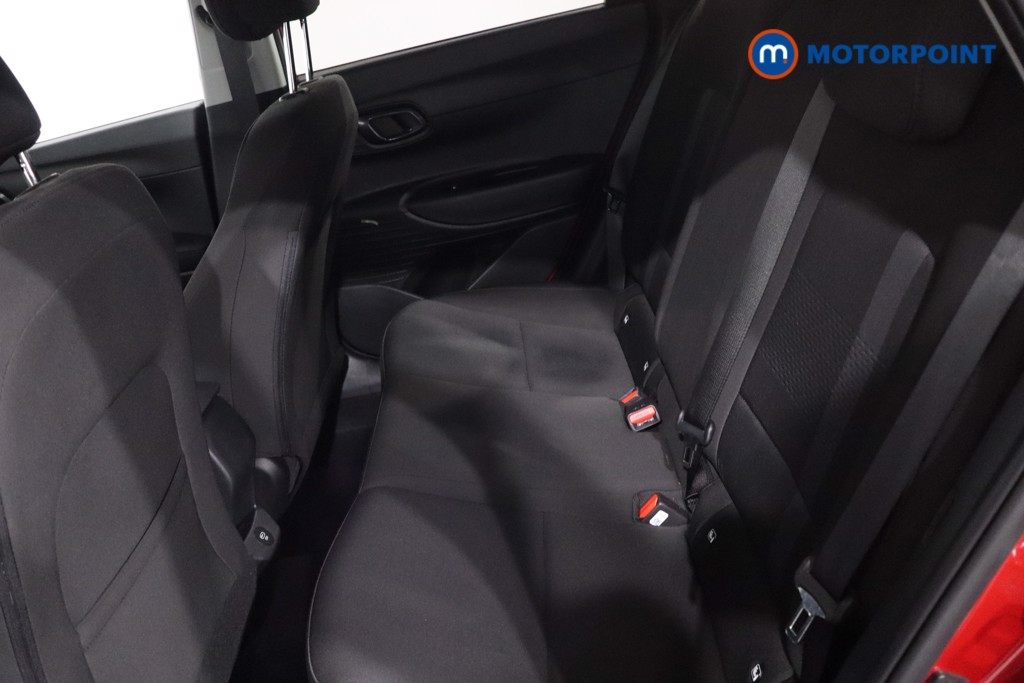 Hyundai I20 Premium Automatic Petrol Hatchback - Stock Number (1640091) - 5th supplementary image
