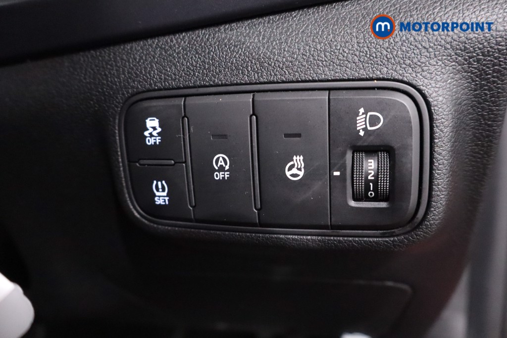 Hyundai I20 Premium Automatic Petrol Hatchback - Stock Number (1640091) - 17th supplementary image