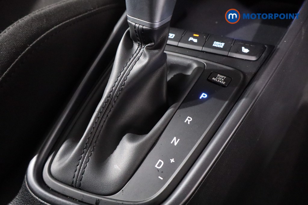 Hyundai I20 Premium Automatic Petrol Hatchback - Stock Number (1640091) - 19th supplementary image