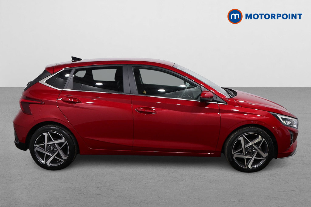 Hyundai I20 Premium Automatic Petrol Hatchback - Stock Number (1640091) - Drivers side