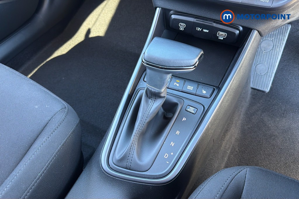 Hyundai I20 Premium Automatic Petrol Hatchback - Stock Number (1640097) - 15th supplementary image