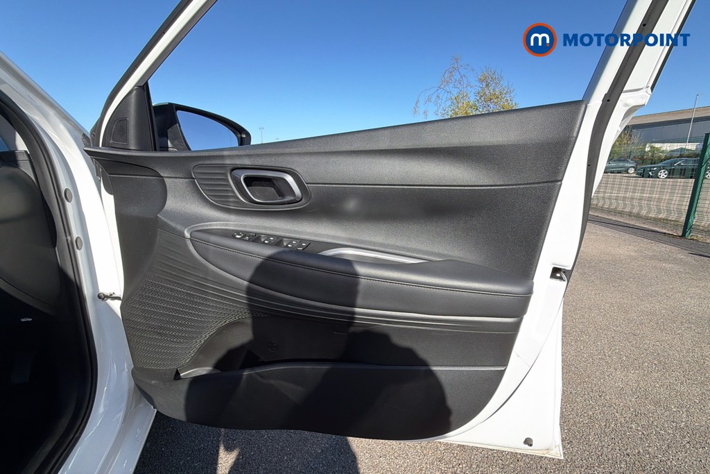 Hyundai I20 Premium Automatic Petrol Hatchback - Stock Number (1640097) - 19th supplementary image