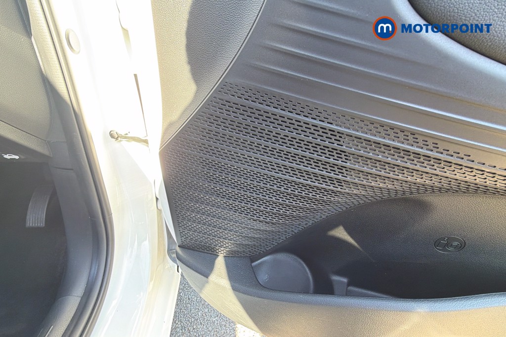 Hyundai I20 Premium Automatic Petrol Hatchback - Stock Number (1640097) - 21st supplementary image