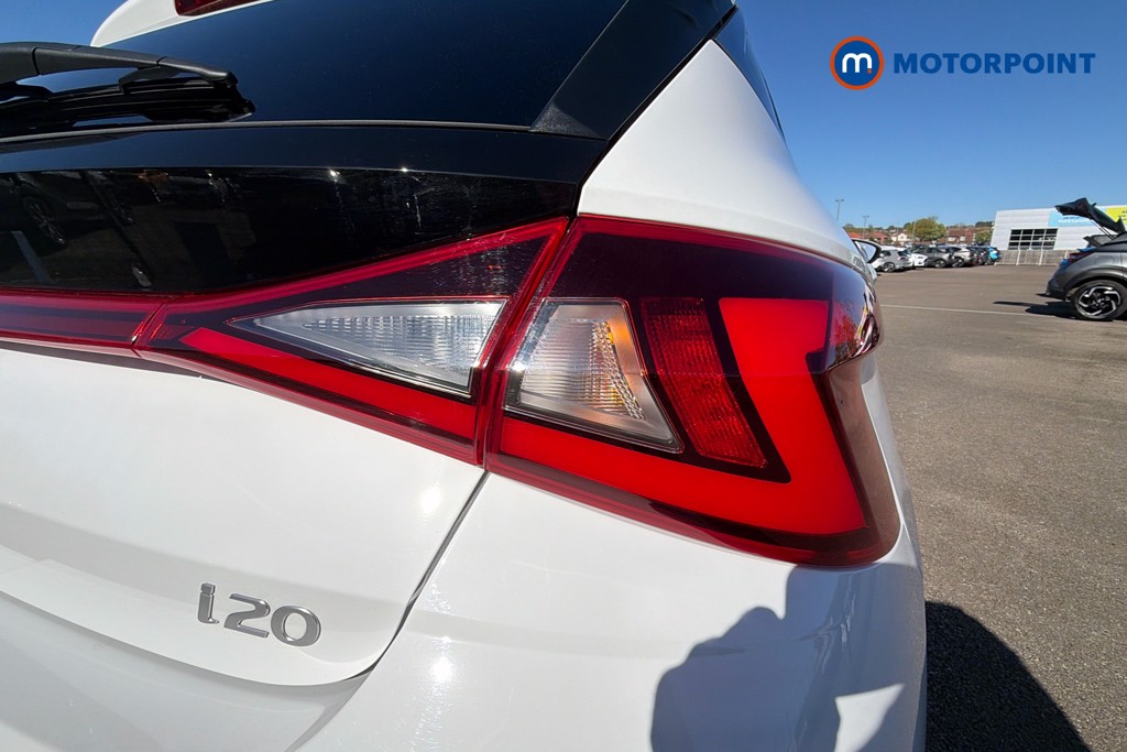 Hyundai I20 Premium Automatic Petrol Hatchback - Stock Number (1640097) - 38th supplementary image