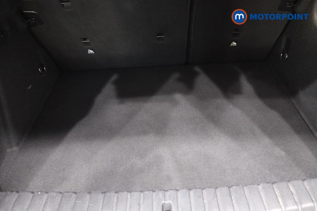 BMW 1 Series SE Manual Petrol Hatchback - Stock Number (1640113) - 5th supplementary image