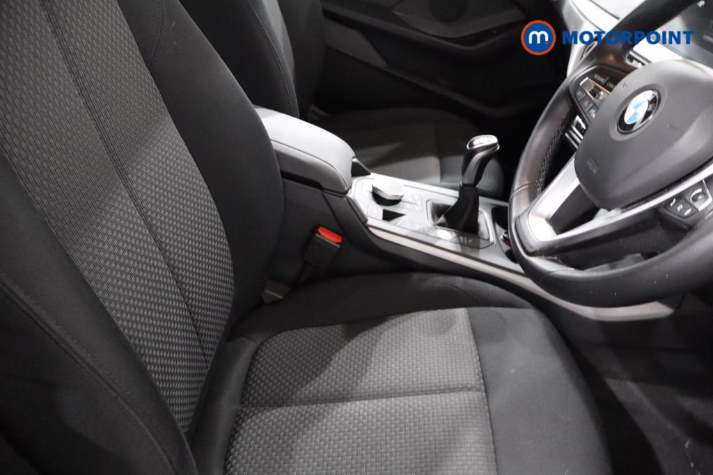 BMW 1 Series SE Manual Petrol Hatchback - Stock Number (1640113) - 12th supplementary image