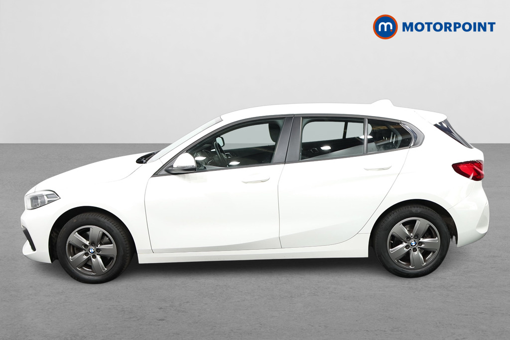 BMW 1 Series SE Manual Petrol Hatchback - Stock Number (1640113) - Passenger side