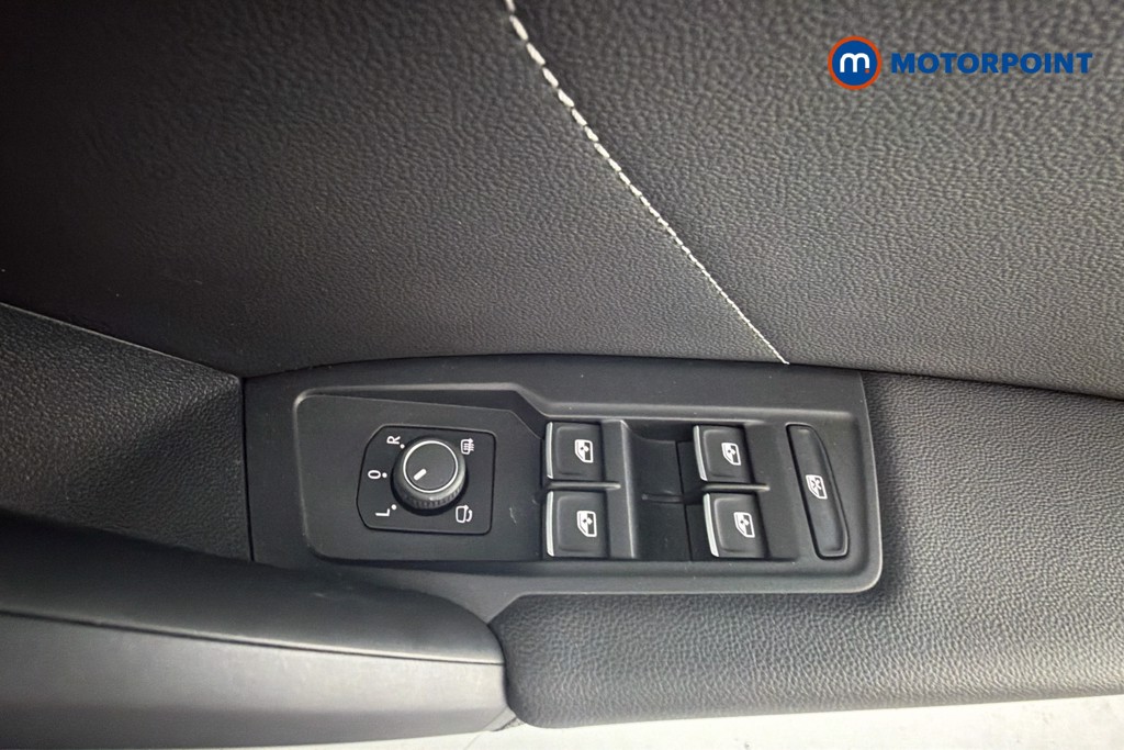 Volkswagen Tiguan R-Line Automatic Petrol SUV - Stock Number (1640193) - 20th supplementary image