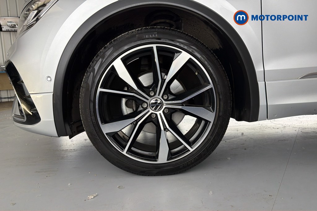 Volkswagen Tiguan R-Line Automatic Petrol SUV - Stock Number (1640193) - 47th supplementary image