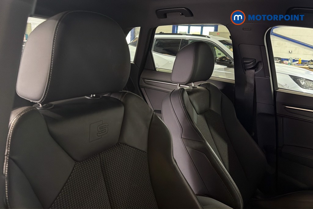 Audi Q3 Black Edition Manual Petrol SUV - Stock Number (1605354) - 23rd supplementary image