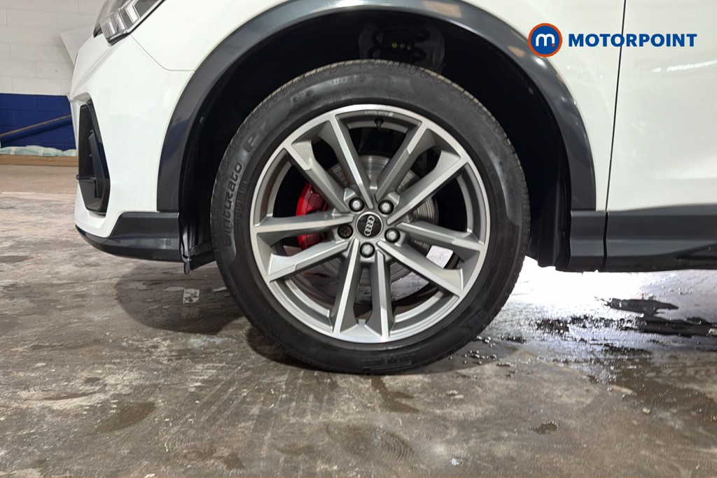 Audi Q3 Black Edition Manual Petrol SUV - Stock Number (1605354) - 47th supplementary image