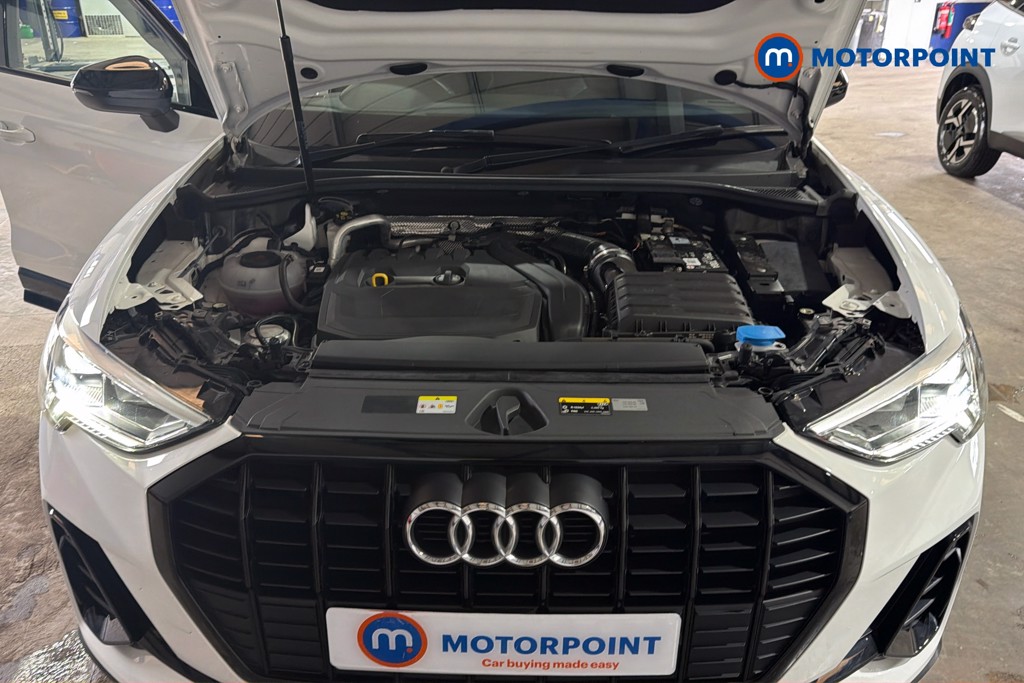 Audi Q3 Black Edition Manual Petrol SUV - Stock Number (1605354) - 51st supplementary image