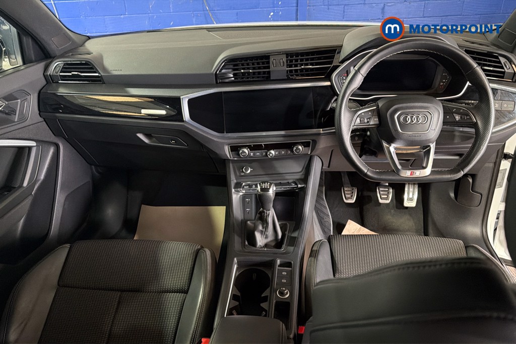 Audi Q3 Black Edition Manual Petrol SUV - Stock Number (1605354) - 1st supplementary image