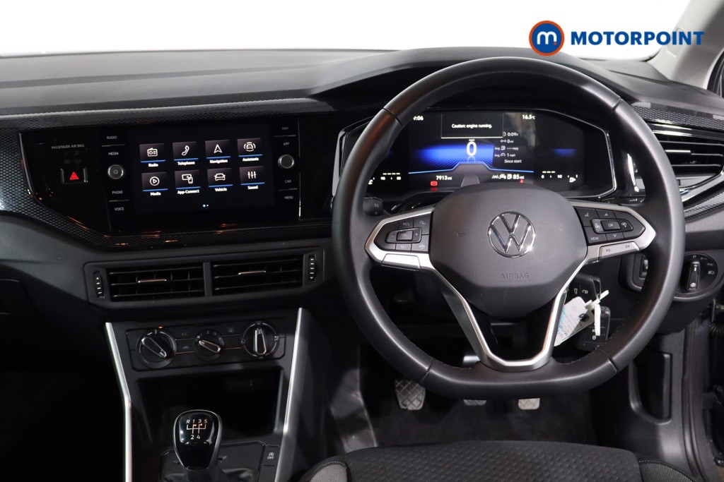 Volkswagen Polo Life Manual Petrol Hatchback - Stock Number (1611752) - 3rd supplementary image