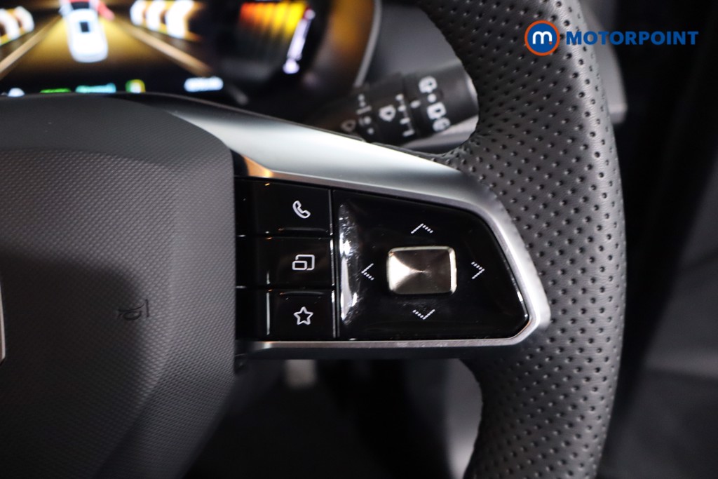 Mg Motor Uk ZS Trophy Automatic Petrol-Electric Hybrid SUV - Stock Number (1617839) - 8th supplementary image