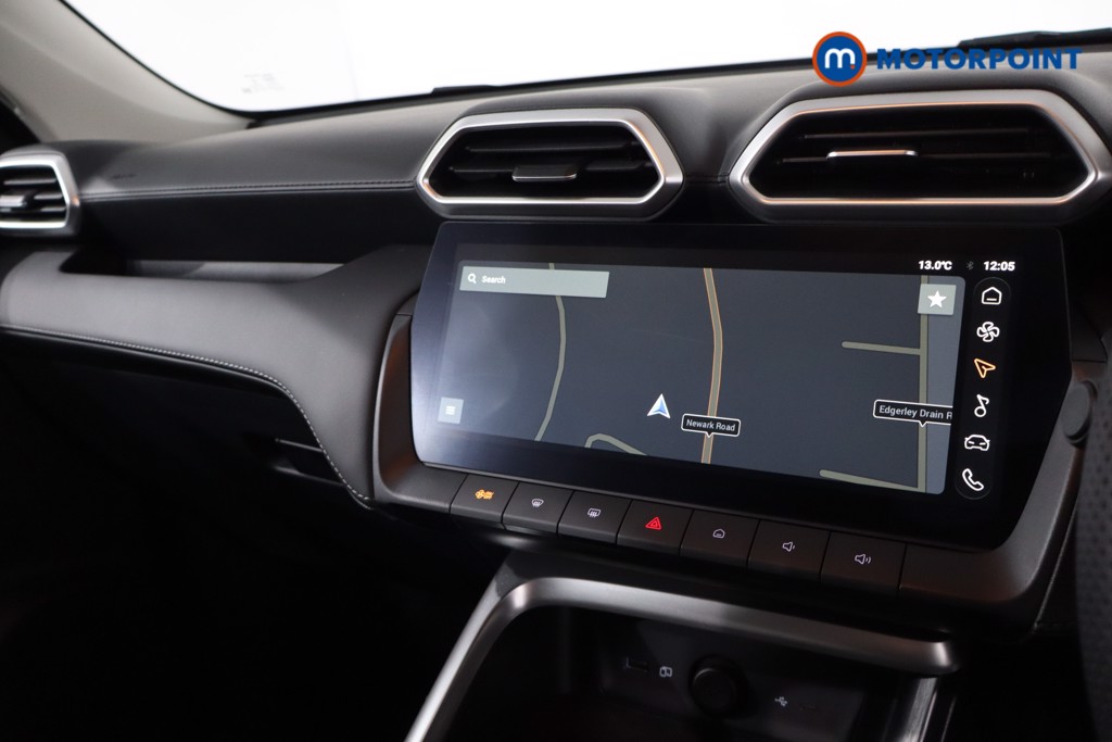 Mg Motor Uk ZS Trophy Automatic Petrol-Electric Hybrid SUV - Stock Number (1617839) - 19th supplementary image