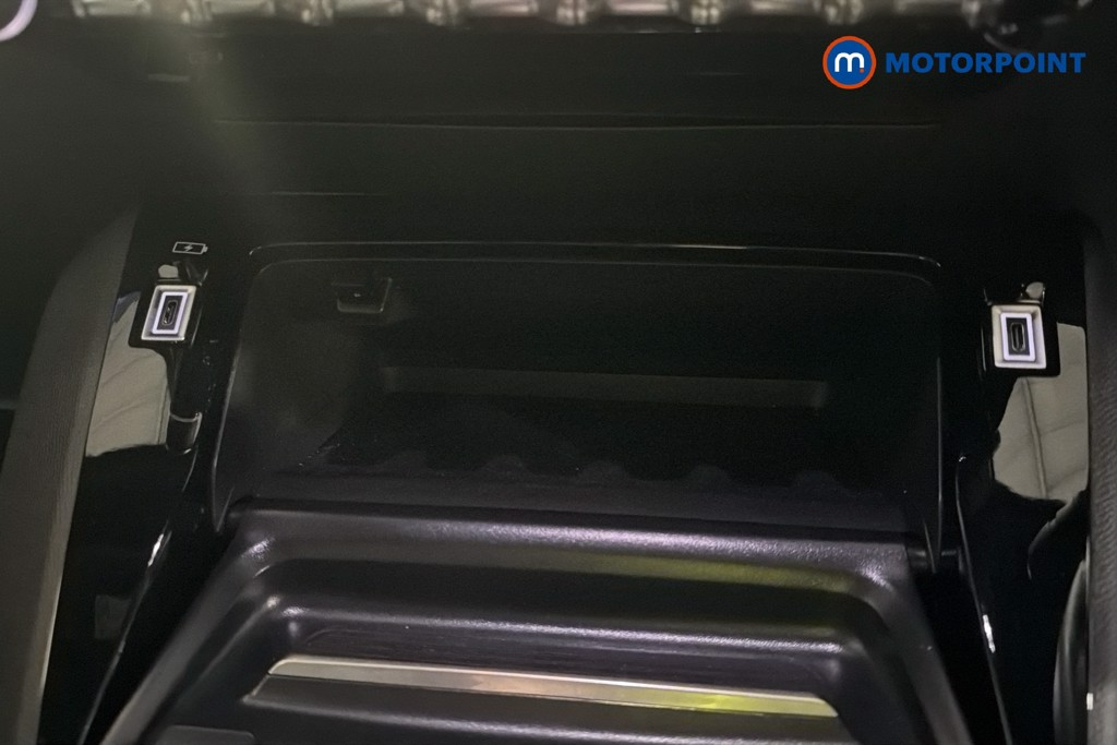 Peugeot 2008 Allure Automatic Petrol SUV - Stock Number (1618509) - 17th supplementary image