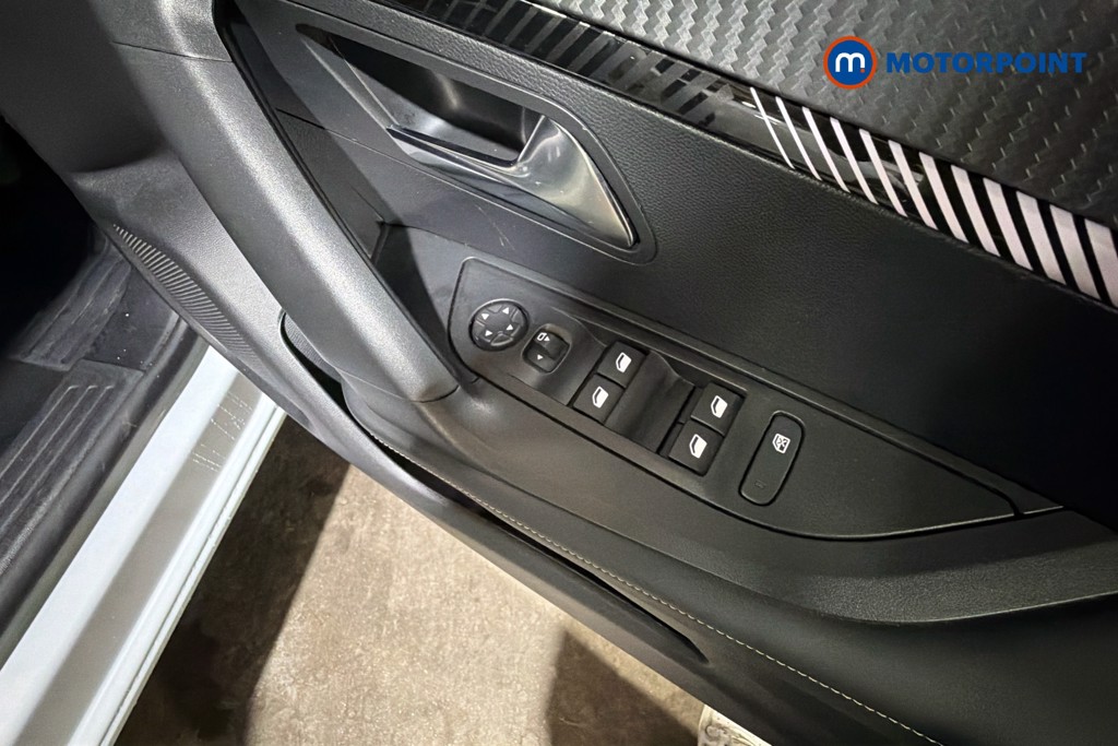 Peugeot 2008 Allure Automatic Petrol SUV - Stock Number (1618509) - 20th supplementary image
