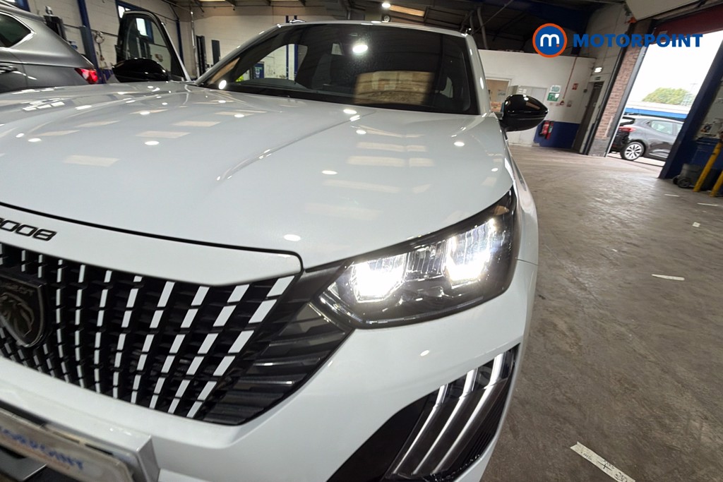 Peugeot 2008 Allure Automatic Petrol SUV - Stock Number (1618509) - 44th supplementary image